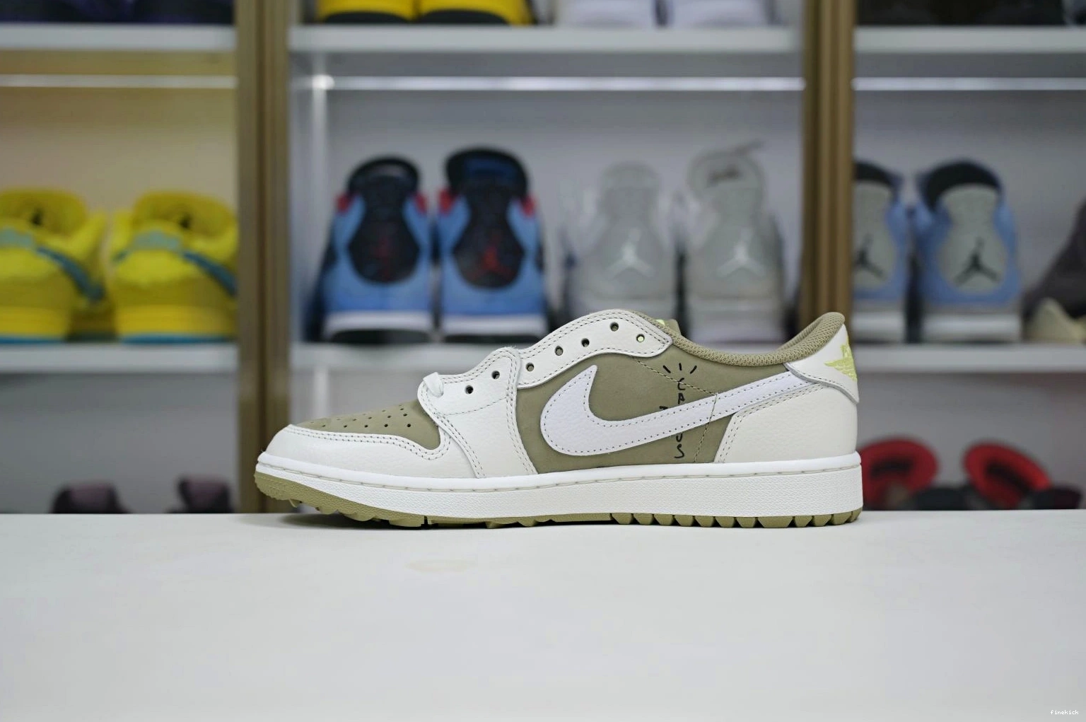  Jordan Travis Golf 1 Low 6.0 x Air Scott 1025